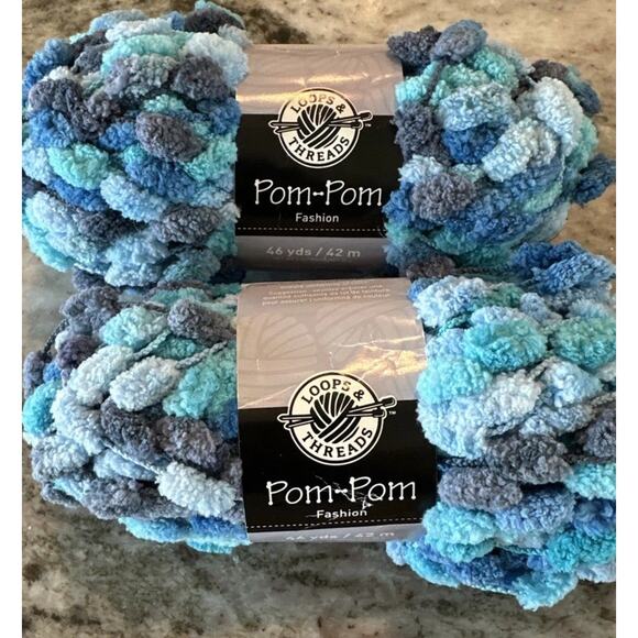 Loops & Threads Pom-Pom Fashion Yarn NEW 46 yds BLUE SKIES 160939 3500 Lot Of 2 - Picture 1 of 1